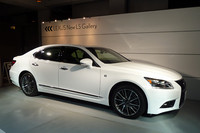 「LS600h“F SPORT”」