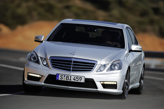 「メルセデス・ベンツE63AMG」（写真は欧州仕様車）