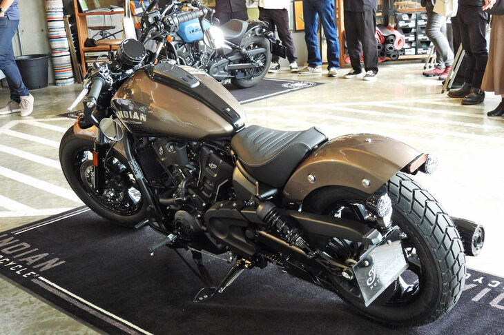 スカウト ボバー