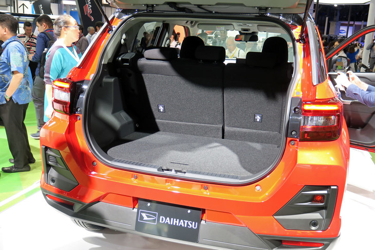 新型コンパクトSUV