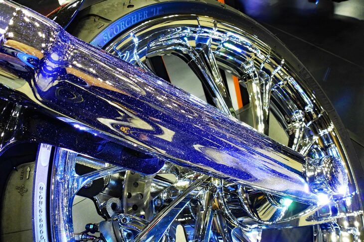 ハーレーダビッドソン南大阪の手になる2022年式「ハーレーダビッドソン・ブレイクアウト」。