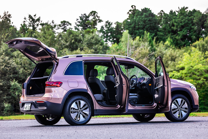 「EQB250」のボディーサイズは全長×全幅×全高＝4685×1835×1705mm、ホイールベースは2830mm。車重は2100kgと発表されている。