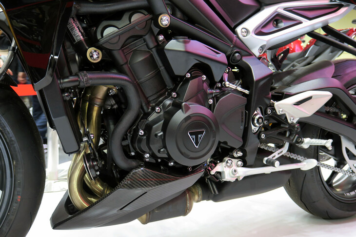 トライアンフ・ストリートトリプル765 Moto2エディション