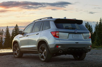 【LAショー2018】ホンダ、新型SUV「パスポート」を世界初公開の画像
