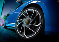 ブランド初の電気自動車「アバルト500e」が日本上陸の画像