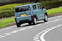 今回の試乗車はFFの自然吸気モデル。車重は4WDと比べた場合で50kg、ターボ車と比較すると10kg軽くなっている。