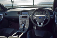 第4回：バラエティー豊かなモデルが勢ぞろい輸入車チョイ乗りリポート～600万円から1000万円編～の画像