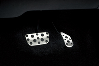 「トヨタ・アクア」のスポーツバージョンが登場の画像