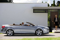 シトロエンのオープン・コンセプト「C5エアスケープ」がお目見え【フランクフルトショー07】の画像