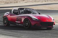 「ロードスター」（グローバルMX-5カップ仕様車）