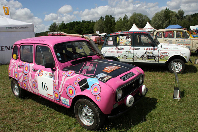 ルノー・4 キャトル ブローバイ三又アダプタ