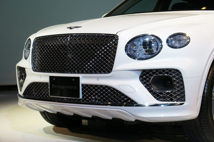 ベントレー・ベンテイガ ハイブリッド（フロントマスク）