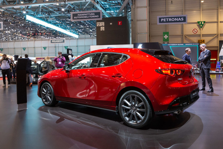 マツダ3ハッチバック