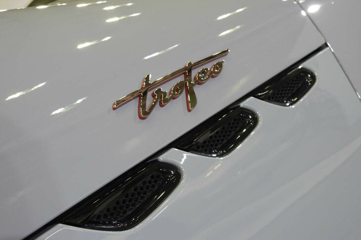 マセラティ・グランカブリオ