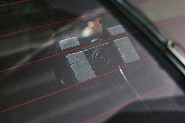 ホンダ・フリード＋ ハイブリッド クロスター ホンダアクセス用品装着車（4WD）(アドバンスドルームミラーのカメラ）