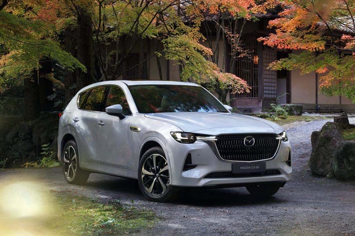 マツダが発表した新型SUV「CX-60」。次世代ラインナップの上位に位置する、「ラージ商品群」の第1弾となる。