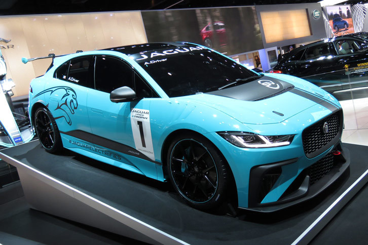 ジャガーIペース eトロフィー