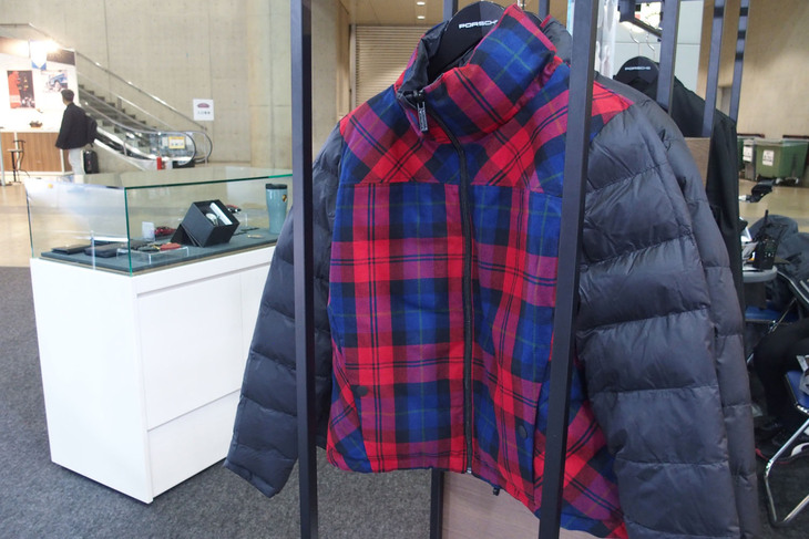 「ターボNo.1コレクション」が展示されたポルシェブースの様子。