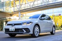 「エヌフィラSU1」が装着された「フォルクスワーゲン・ポロTSIスタイル」。自動車大国ドイツが誇るBセグメントコンパクトの定番車種だ。