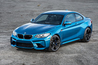 2016年1月のデトロイトショーで初公開された「BMW M2クーペ」。日本でも1月12日に予約受け付けが始まった（納車は5月予定）。日本仕様は7段ATの右ハンドルのみで、車両価格は770万円。