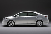 レクサス初のハイブリッド専用モデル「HS250h」を披露【デトロイトショー09】の画像