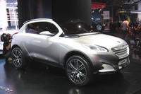 「プジョーHR1」