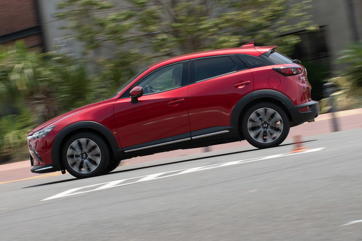 マツダCX-3 20S Lパッケージ