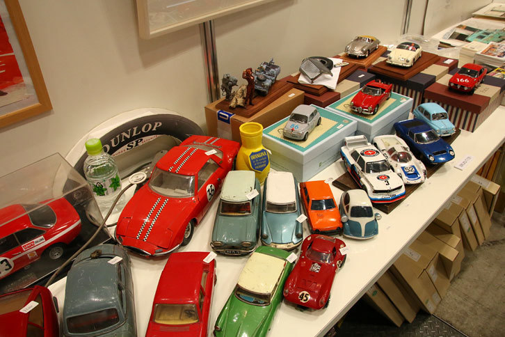 溝呂木陽 sportscar graphicのブース