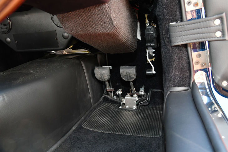 モーガン4/4（ACBペダル）