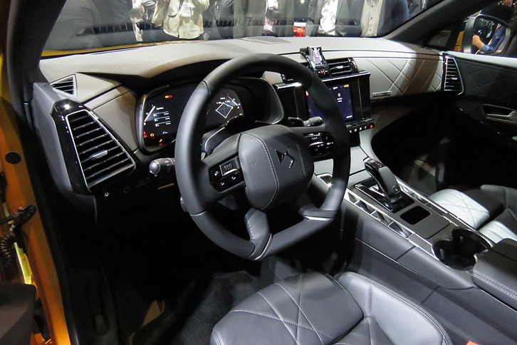 DS 7クロスバック