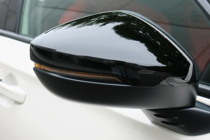 ホンダ・シビック タイプR（ドアミラーとウインカー）