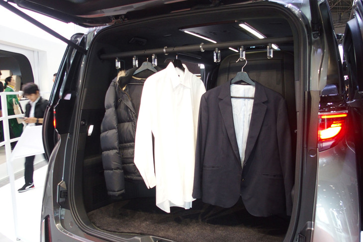 トヨタ・ヴェルファイア スぺーシャスラウンジ コンセプト