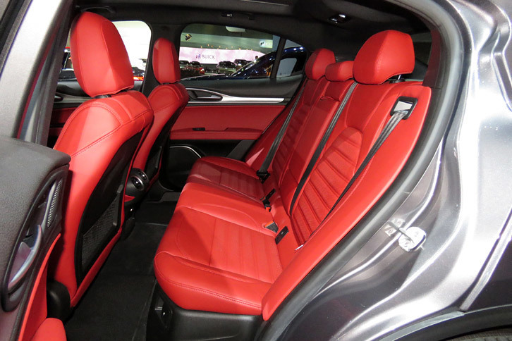 アルファ・ロメオ・ステルヴィオ