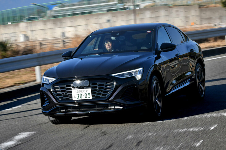 アウディQ8スポーツバック55 e-tronクワトロSライン