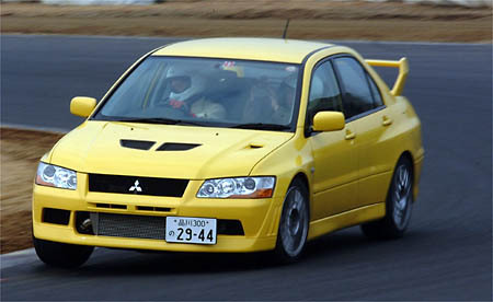 三菱ランサーエボリューションVII (5MT)【試乗記】