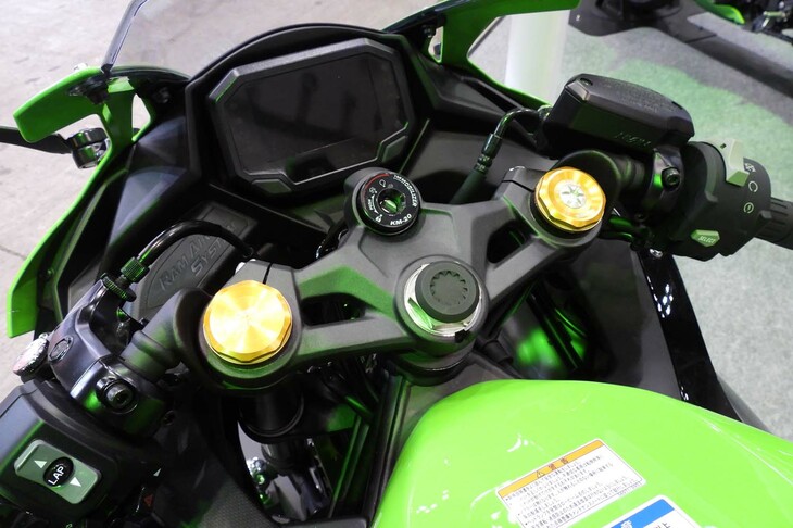 カワサキ・ニンジャZX-4RR KRTエディション