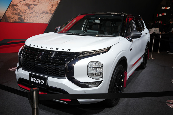 三菱アウトランダー ラリーアートスタイル