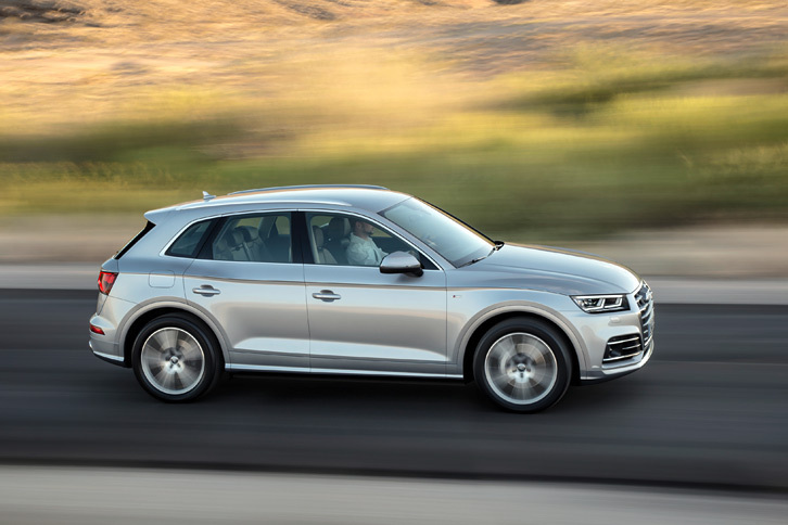 アウディQ5（エクステリア）