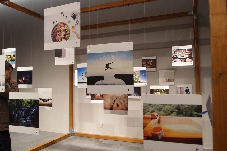 自分にとってここちよい写真を選ぶ、視覚のコーナー。25点の作品の中で、あなたがピックアップするのは？