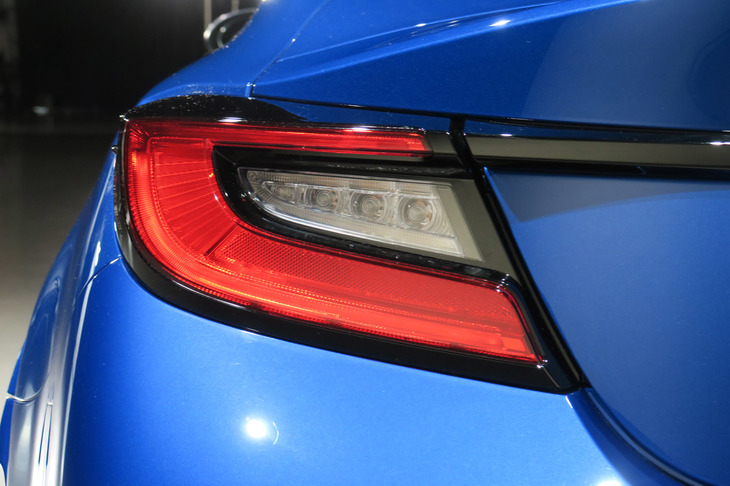 スバルBRZ（リアコンビランプ）