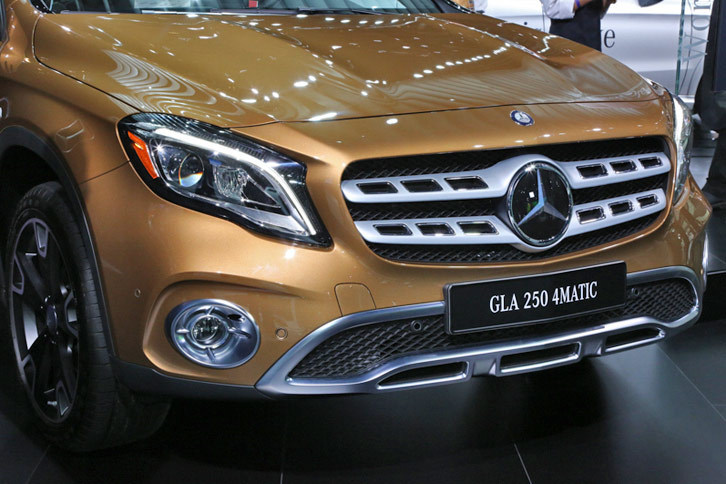 メルセデス・ベンツGLA250 4MATIC