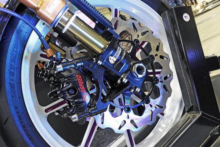 JOYRIDE SPEED SHOPの手になる「ハーレーダビッドソン・ローライダーST」。