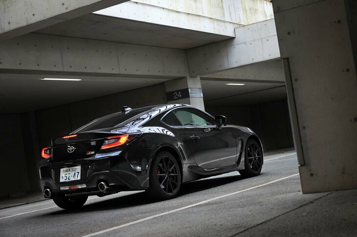2021年のモデルチェンジを含め、度重なる改良により間断なく進化を続けてきた「トヨタ86／GR86」。「発売したらおしまい」ではなく、常に磨きをかけ続けるトヨタ／スバルの姿勢に拍手である。