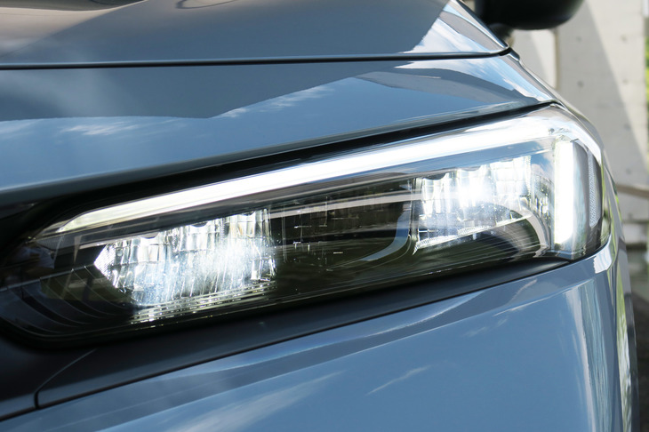 ホンダ・シビックLX（ヘッドランプ）
