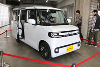 BYDが日本市場でのシェア拡大の一手として力を入れるのが、今夏に発売を予定する軽スーパーハイトワゴン「ラッコ」だ。BYD車オーナー限定のトークショーでは、ラッコの最新情報が明かされた。