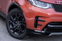 試乗車は、前後に265/50R20サイズの「ノキアン・ハッカペリッタR2 SUV」スタッドレスタイヤを装着していた。