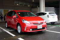 プリウス派生新型車のグレード／価格が判明