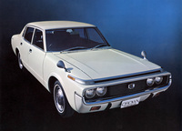国産セダン退潮期に振り返る　1971年に起きた「トヨタ・クラウン」のプチ革命
