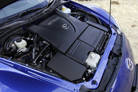 「Type S」「Type RS」に搭載される235psのロータリーエンジン。