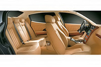 マゼラーティ「クワトロポルテ」、ニューモデル販売開始の画像